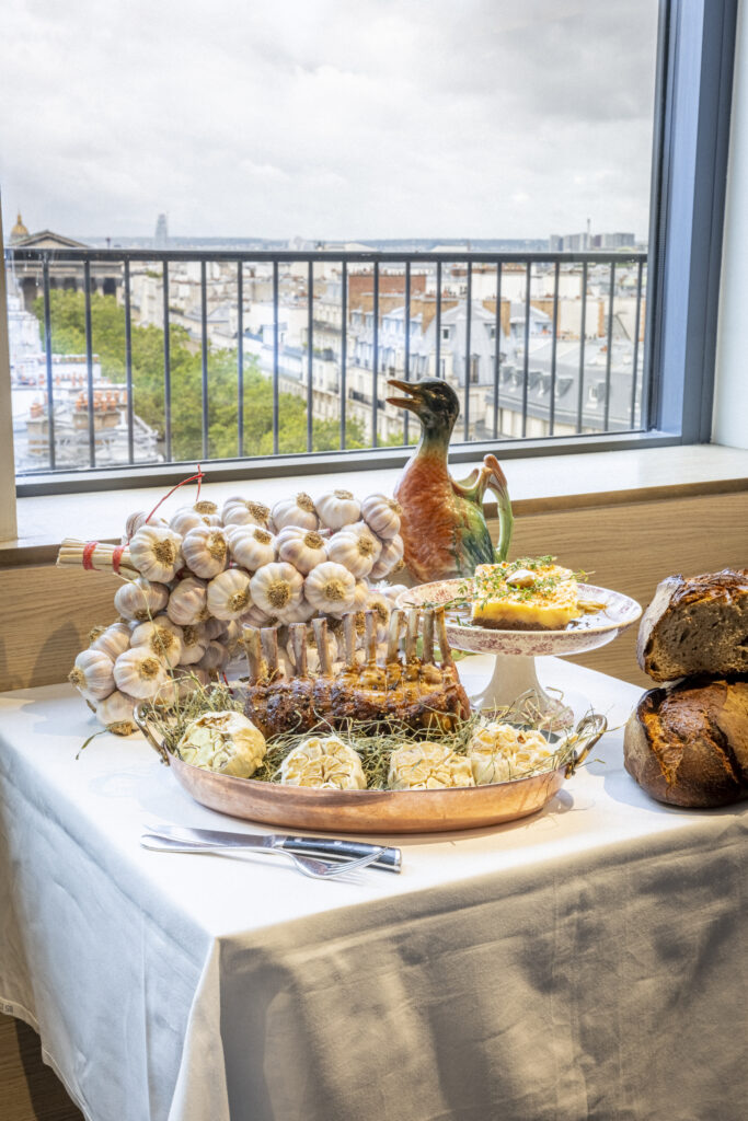 Côtelette s'installe au Printemps Haussmann : un bistrot canaille au 8e étage, vue sur Paris 28 COTELETTE au Printemps Haussmann 4 ©Printemps