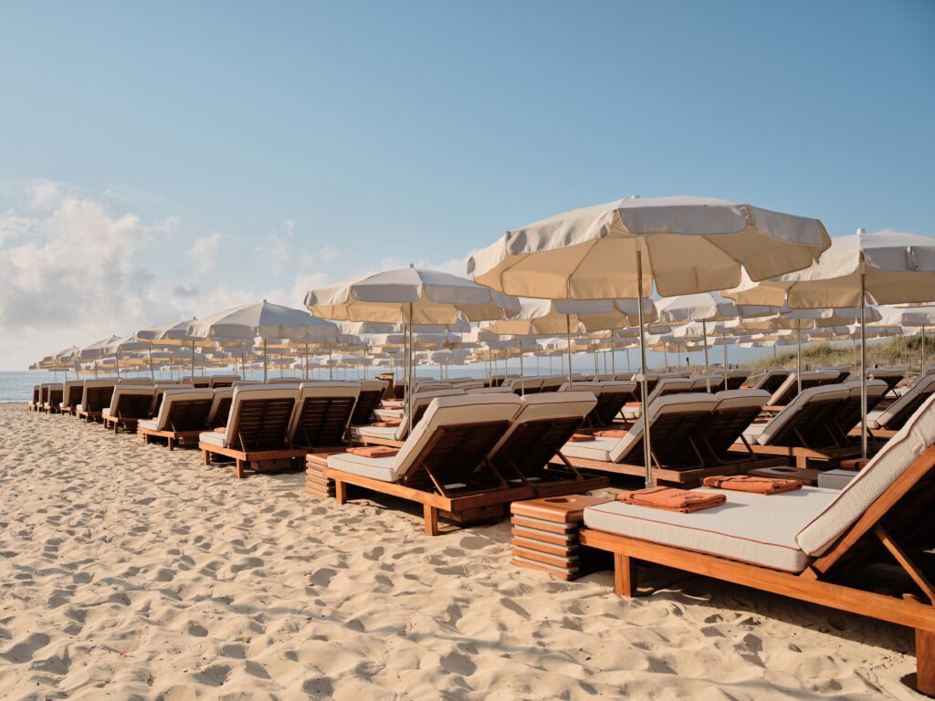 COYA débarque à Ibiza : l’Amérique latine comme art de vivre en Méditerranée 34 COYA IBIZA Beach View