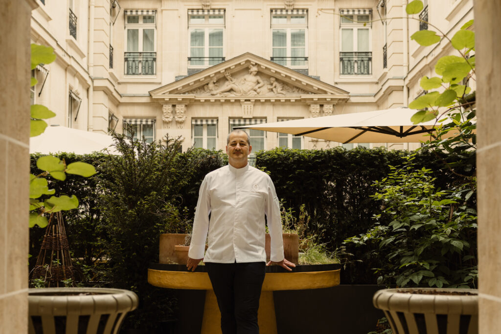 L’Herbier Secret du Crillon : la table la plus privée de Paris n’a jamais été aussi accessible 24 Chef Alan Taudon