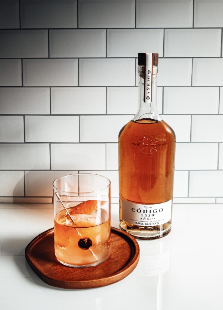 Código 1530 et Altos : quand la tequila mérite enfin d'être prise au sérieux 26 Codigo 1530 Lifestyle Anejo 1 global rights