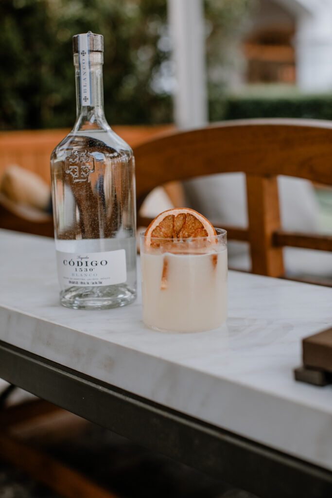 Código 1530 et Altos : quand la tequila mérite enfin d'être prise au sérieux 32 Codigo 1530 Lifestyle Blanco 7 global rights