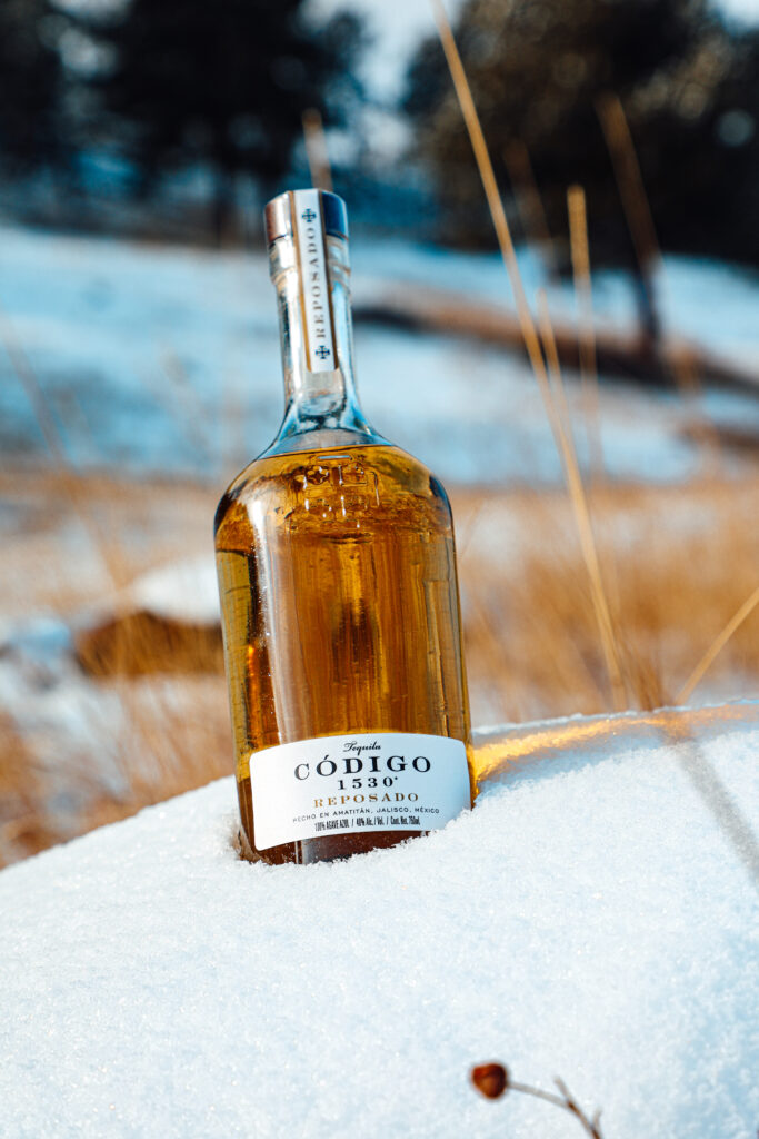 Código 1530 et Altos : quand la tequila mérite enfin d'être prise au sérieux 39 Codigo 1530 Lifestyle Reposado 9 global rights