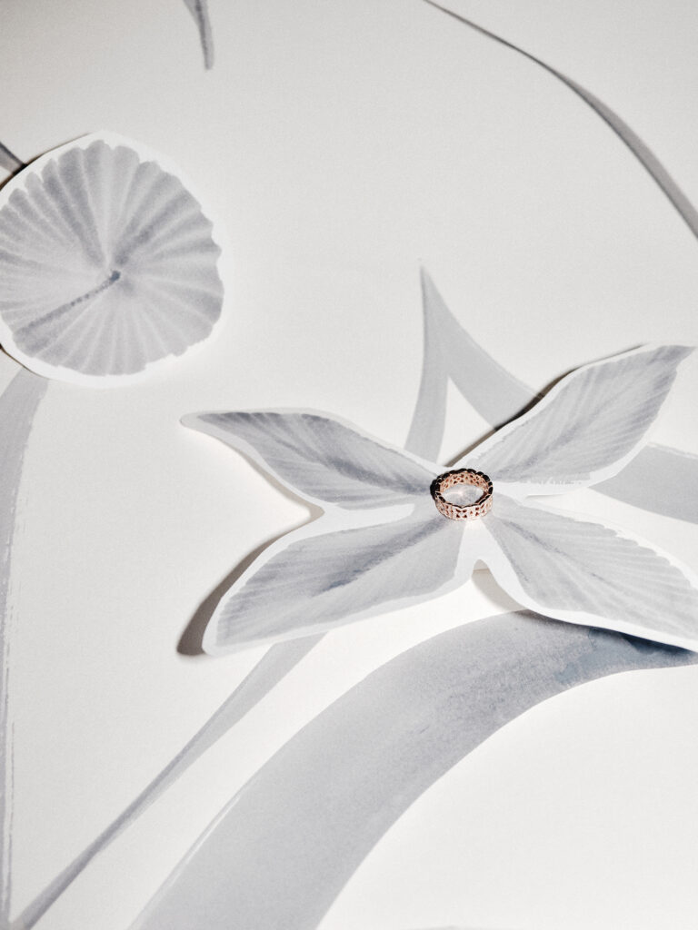 The Beers Lotus, Reimagined by a Franco-Japanese Artist 31 De Beers London Tiffany Bouelle Victor Jacques 7