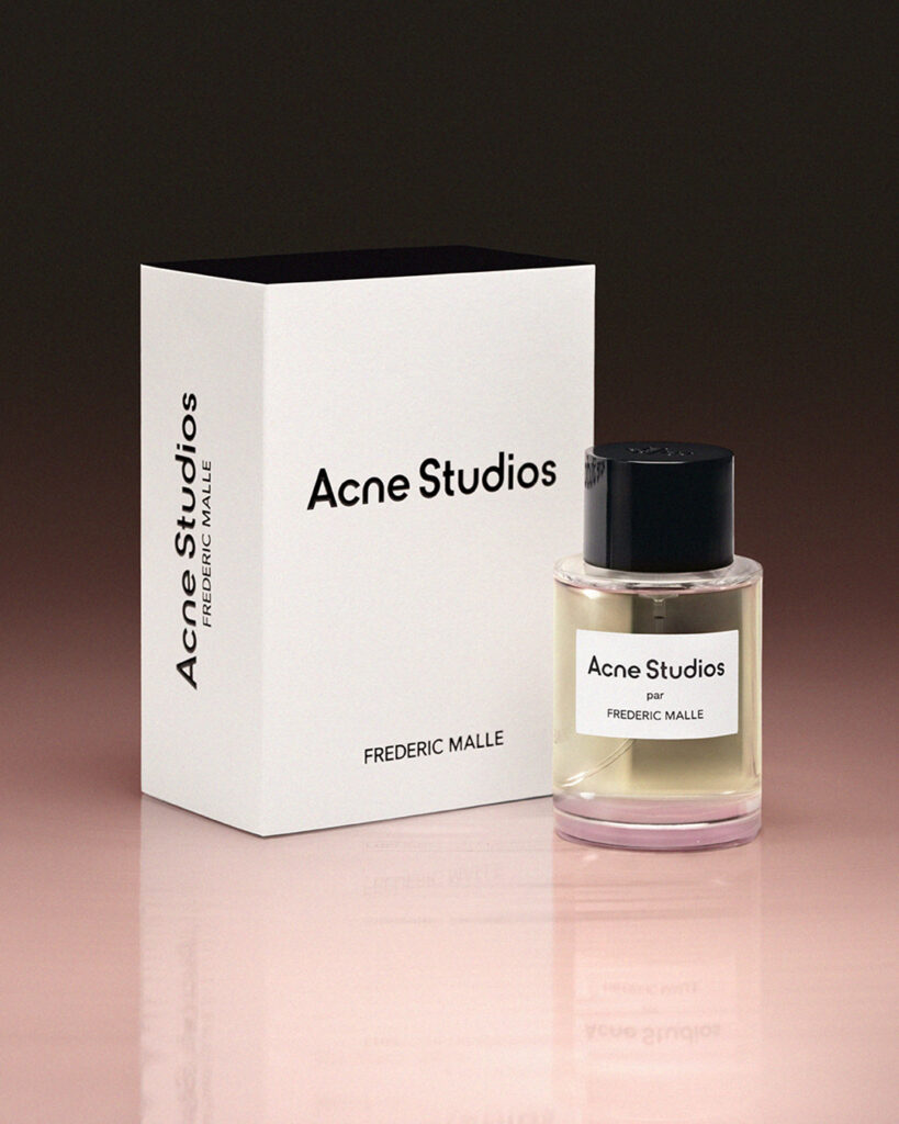 Frédéric Malle x Acne Studios : le corps comme territoire éditorial 27 FM FY27 AcneStudiosBathandBody AS50ML WithOuterpack 1080x1350