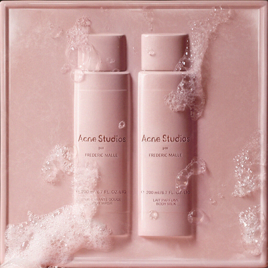 Frédéric Malle x Acne Studios : le corps comme territoire éditorial 29 FM FY27 AcneStudiosBathandBody BodyWash200ML BodyMilk200ML CeramicBox 2000x2000