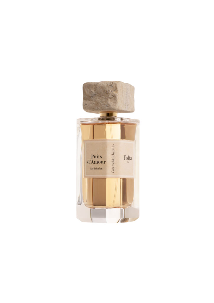 FOLIA Paris, the perfumery in the background 51 FOLIA Visuels Puits dAmour packshot 100ML