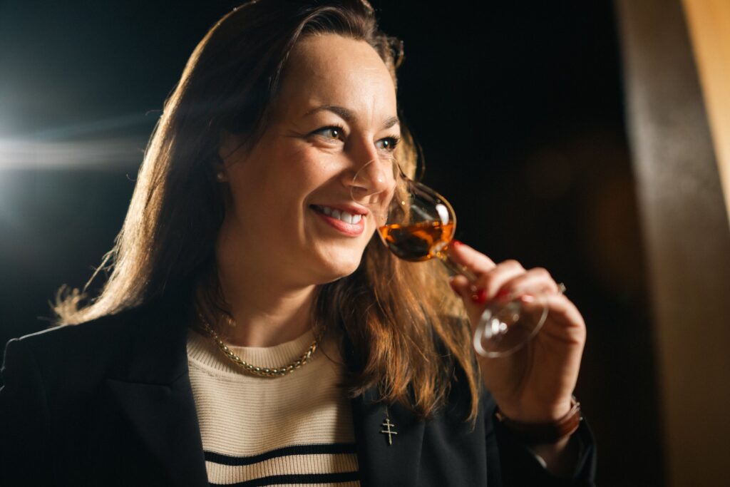 D’Ussé : le cognac qui revient en France par la porte du hip-hop 32 FY24 D Usse BrandWebsite TheoSchuman Portrait