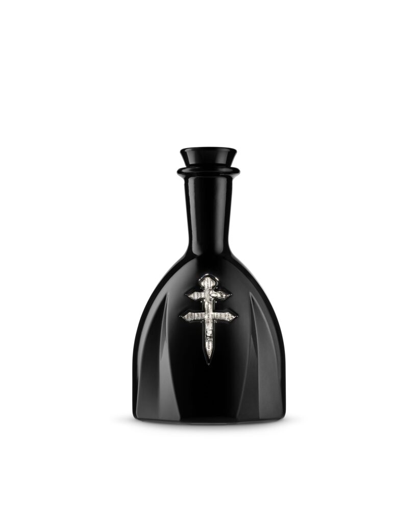 D’Ussé : le cognac qui revient en France par la porte du hip-hop 57 FY25 DUSSE LNY Bottle 2400x3000