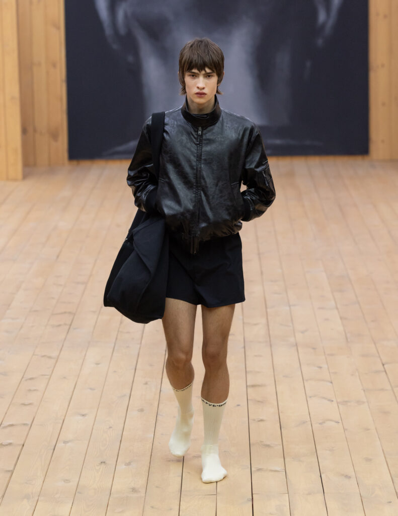 Gosha Rubchinskiy Summer 2027: “Forum,” or Fashion as a Tool of Anthropology 27 Gosha Rubchinskiy Summer2027 Look002