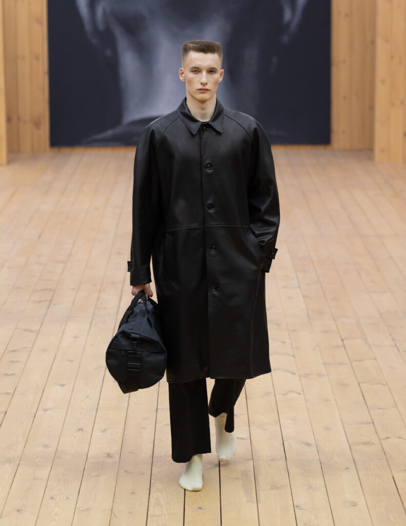 Gosha Rubchinskiy Summer 2027: “Forum,” or Fashion as a Tool of Anthropology 28 Gosha Rubchinskiy Summer2027 Look003