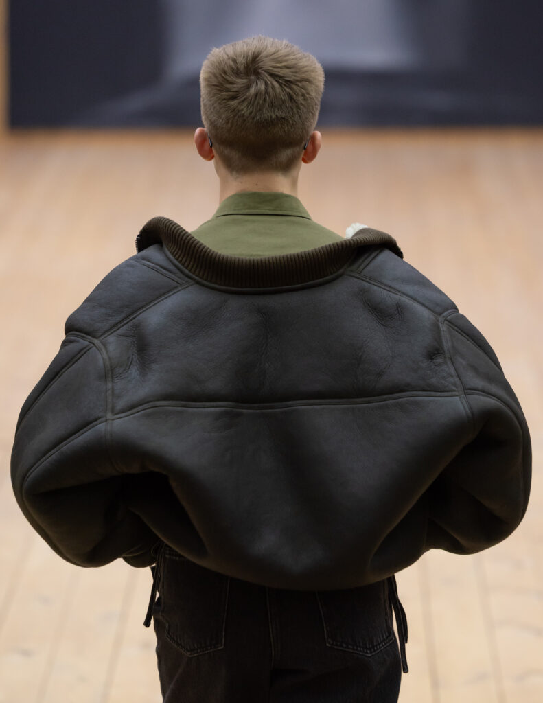 Gosha Rubchinskiy Summer 2027: “Forum,” or Fashion as a Tool of Anthropology 44 Gosha Rubchinskiy Summer2027 Look013 detail