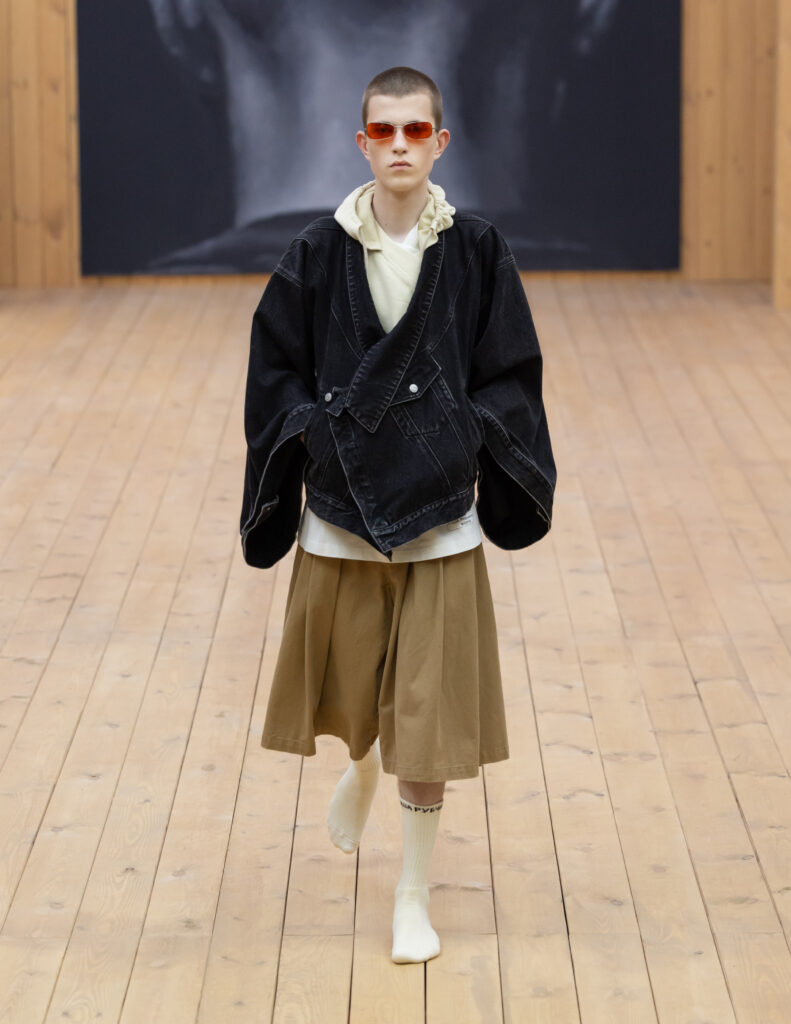 Gosha Rubchinskiy Summer 2027: “Forum,” or Fashion as a Tool of Anthropology 55 Gosha Rubchinskiy Summer2027 Look019