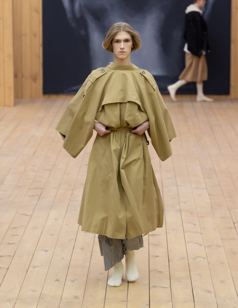 Gosha Rubchinskiy Summer 2027: “Forum,” or Fashion as a Tool of Anthropology 57 Gosha Rubchinskiy Summer2027 Look020