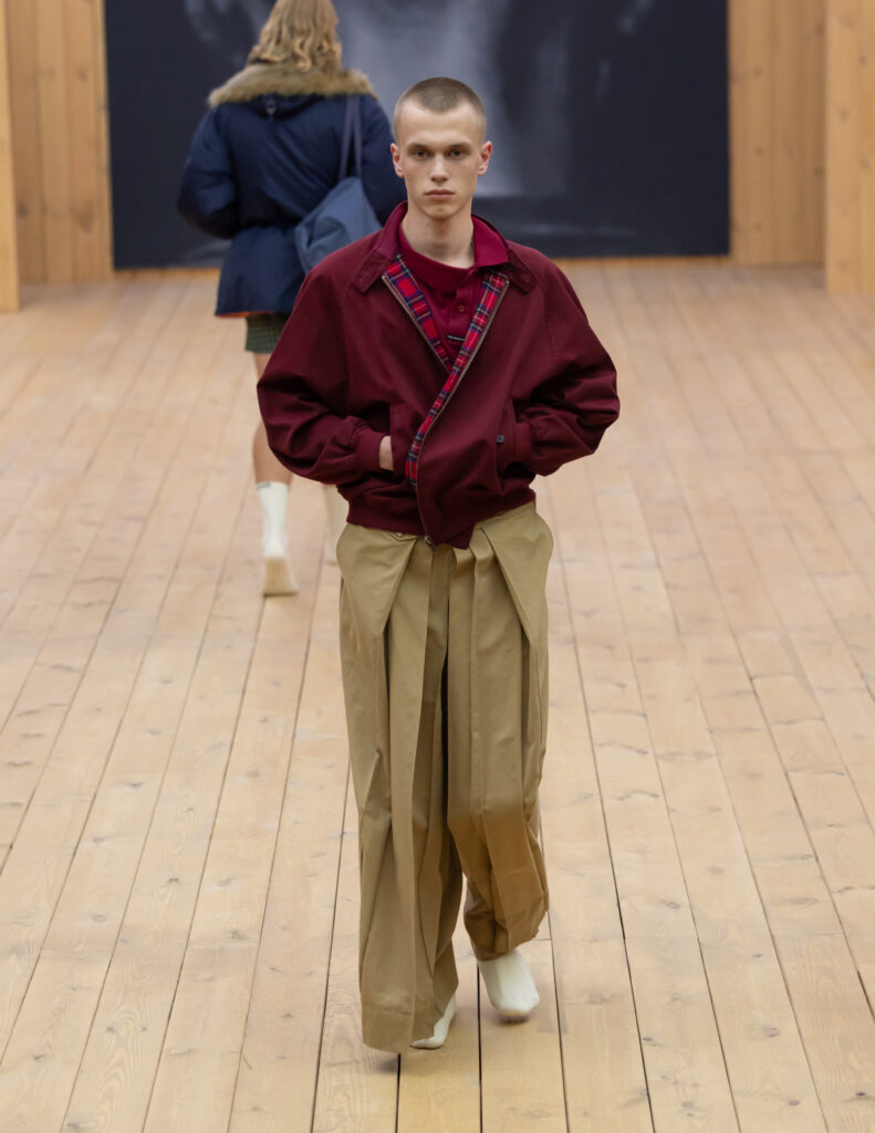 Gosha Rubchinskiy Summer 2027: “Forum,” or Fashion as a Tool of Anthropology 59 Gosha Rubchinskiy Summer2027 Look022