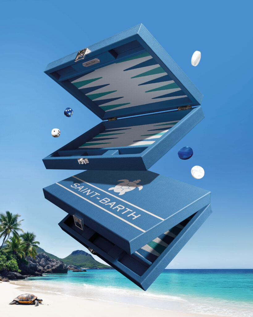 Hector Saxe cartographie le monde en cuir de vachette grainé 44 HECTOR SAXE Destinations Saint Barth