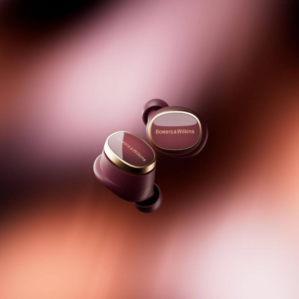 L'oreille habillée de couleur 37 High BW Pi8 Dark Burgundy Beauty 4