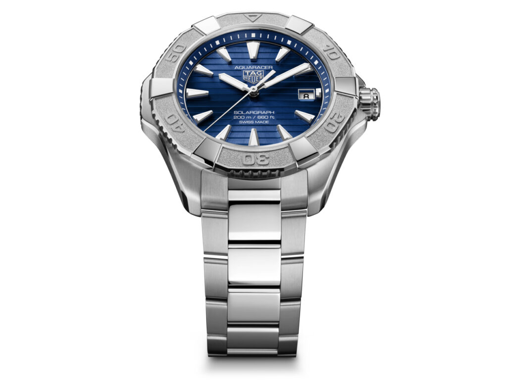 TAG Heuer Aquaracer, le solaire au service de l’aventure 72 High Quality JPG WBP1117.BA0047 MUSHROOM