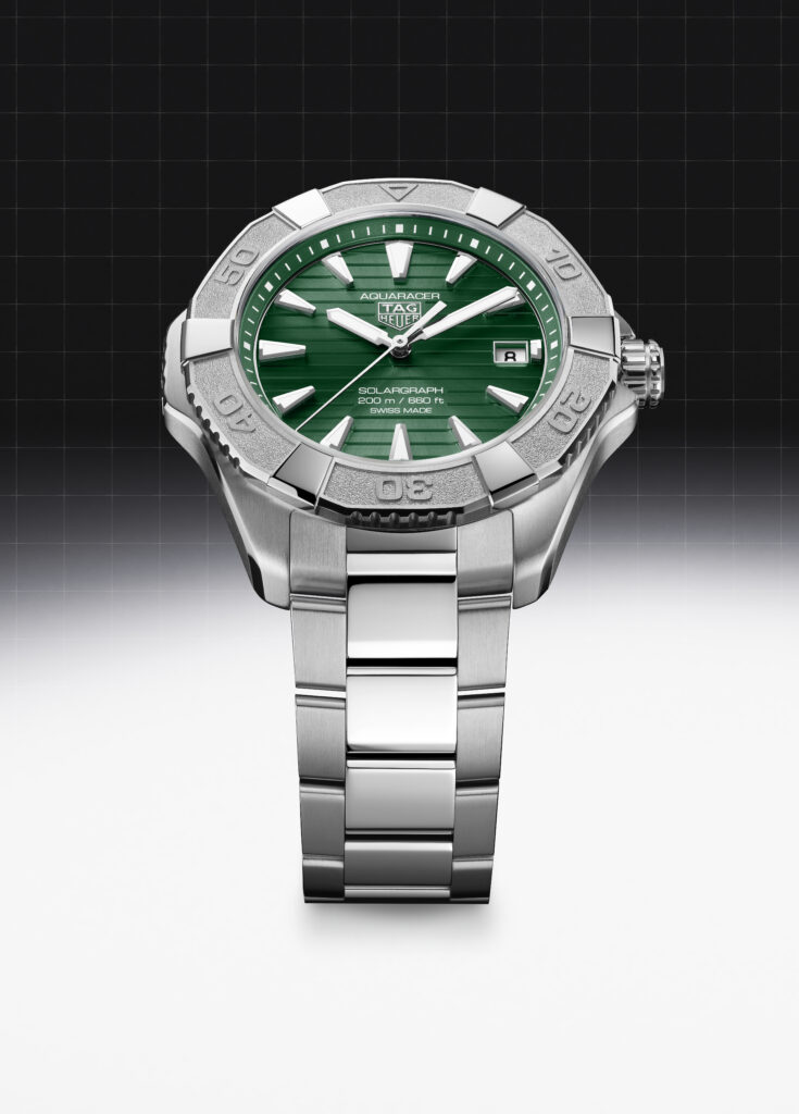 TAG Heuer Aquaracer, le solaire au service de l’aventure 84 High Quality JPG WBP1118.BA0047 MUSHROOM BACKGROUND FULLFRAME