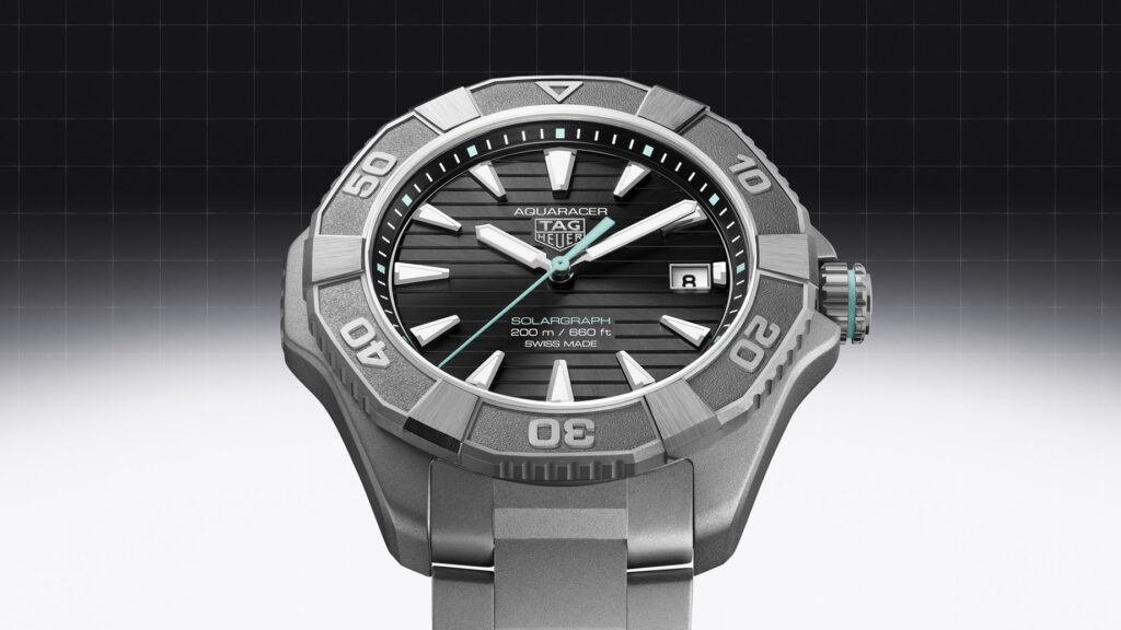 TAG Heuer Aquaracer, le solaire au service de l’aventure 97 High Quality JPG WBP1184.BF0008 MUSHROOM BACKGROUND 16 9