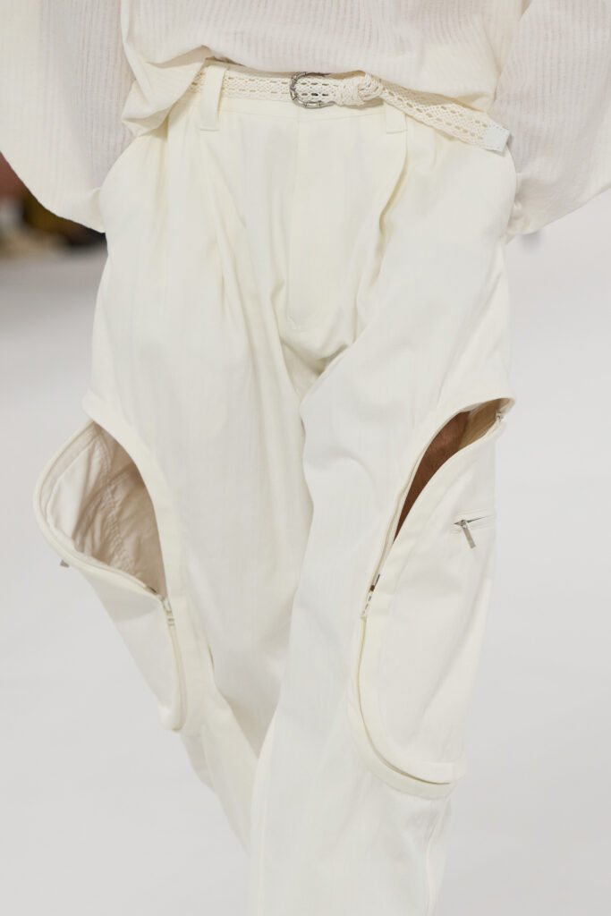 In Praise of Bamboo Shadows : Issey Miyake Men et le vêtement comme philosophie 51 IM MEN DETAILS LOOK 09 2X3 1
