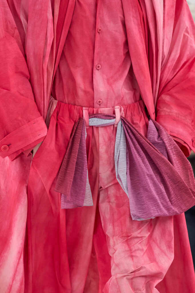 In Praise of Bamboo Shadows : Issey Miyake Men et le vêtement comme philosophie 49 IM MEN DETAILS LOOK 42 2X3 1