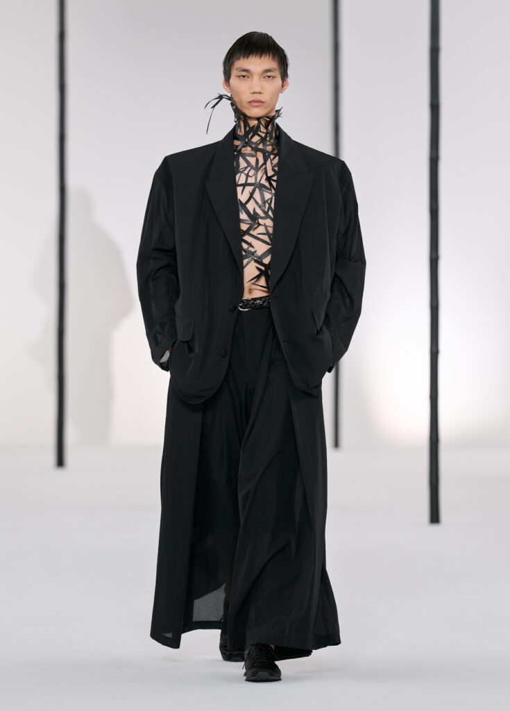 In Praise of Bamboo Shadows : Issey Miyake Men et le vêtement comme philosophie 85 IM MEN LOOKS 07 1240x1728px