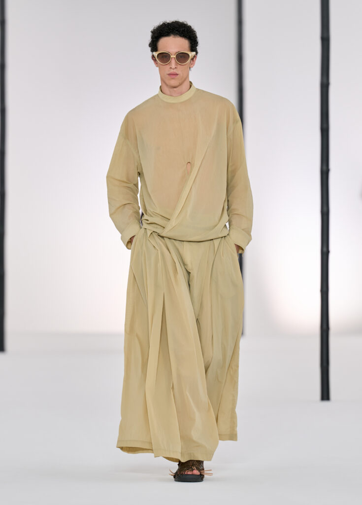 In Praise of Bamboo Shadows : Issey Miyake Men et le vêtement comme philosophie 78 IM MEN LOOKS 19 1240x1728px