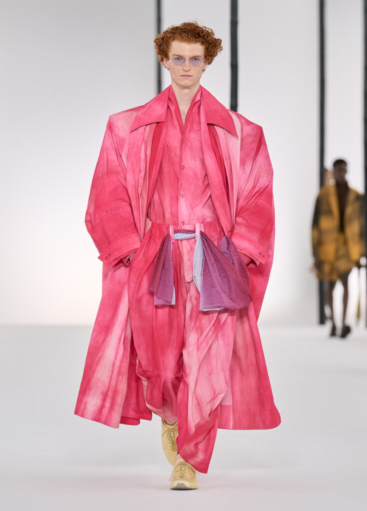 In Praise of Bamboo Shadows : Issey Miyake Men et le vêtement comme philosophie 97 IM MEN LOOKS 42 1240x1728px