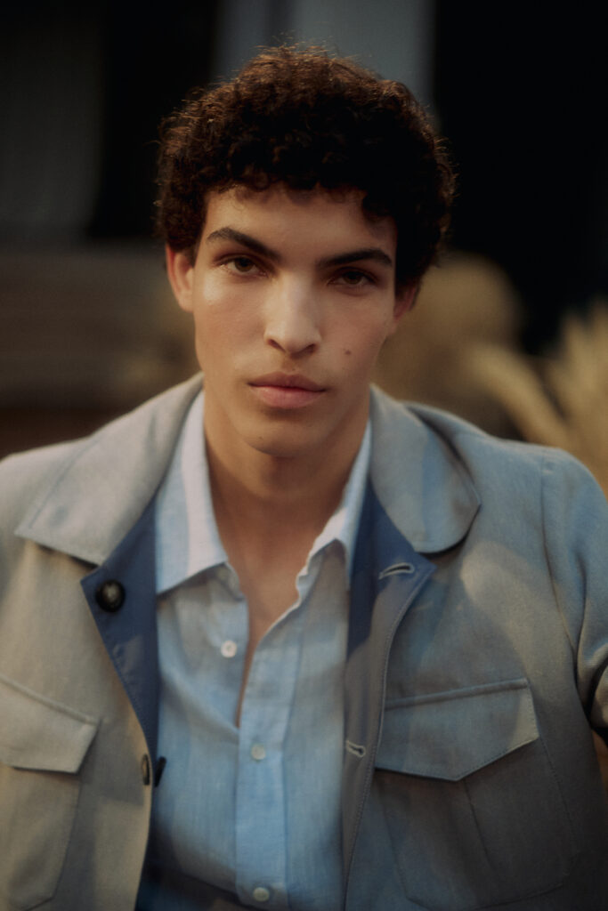 Le denim face à la moisson italienne 36 JACOB COHEN SS27 COLLECTION 292