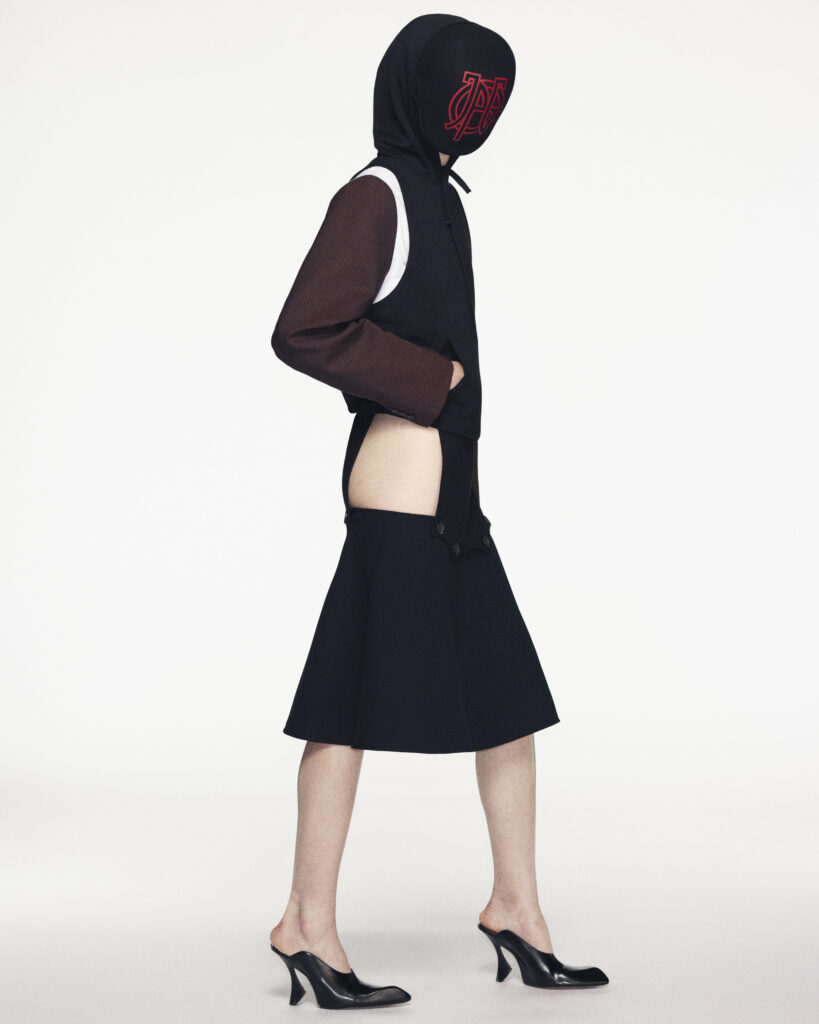 Jean Paul Gaultier — Pre-Spring 27 43 JPG PRECOSPRING27 RGB 4X5 20