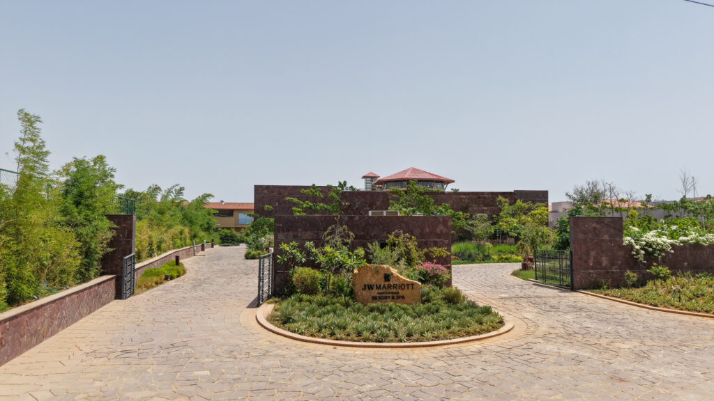 Le dix-millième hôtel de Marriott ouvre face aux tigres du Rajasthan 27 JW JAIRJ Facade