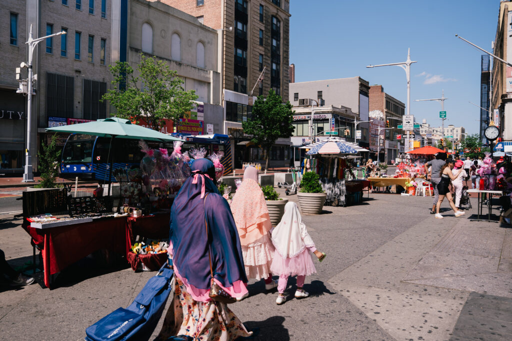 Queens, le borough où New York recompose son récit 40 Jamaica Avenue Jamaica Queens NYC Photo Paola Chapdelaine 5