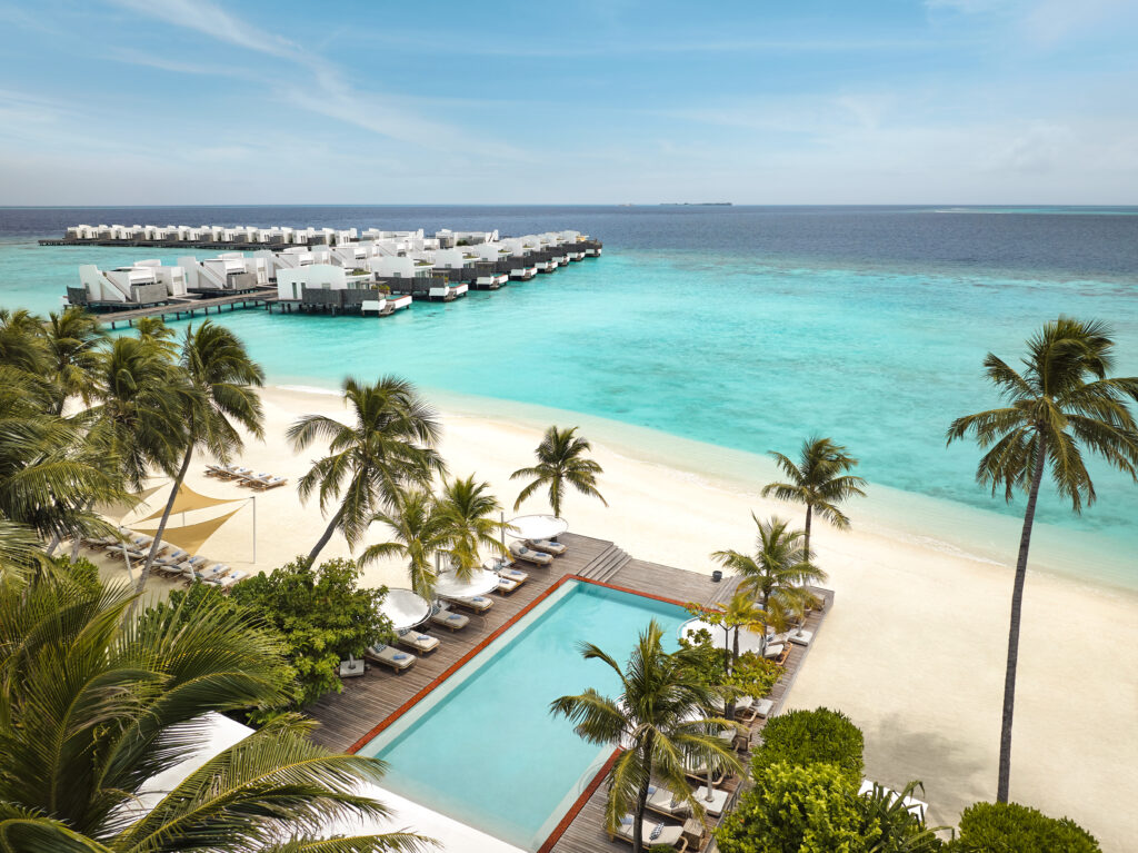 Jumeirah Olhahali Island : l'été maldivien comme art de la rencontre 25 Jumeirah Olhahali Island Aerial Shimmers