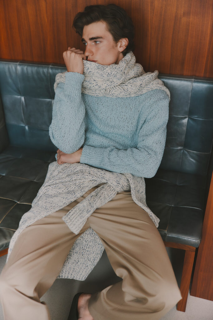 Chez Malo, l’été masculin se construit en maille 30 LOOK 23 2204