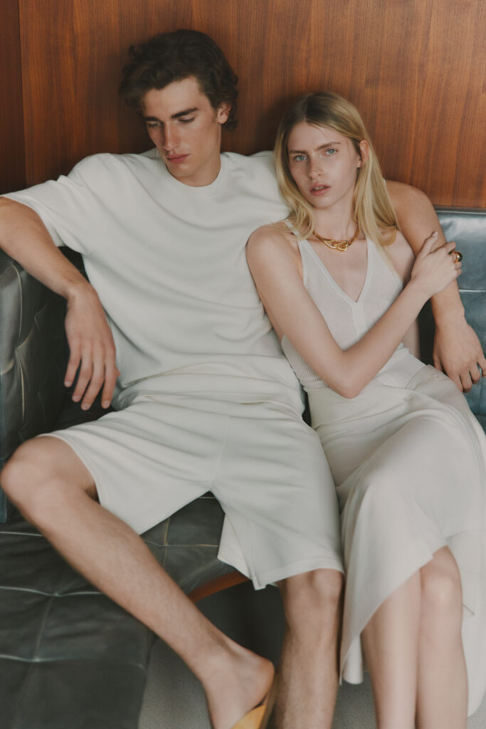 Chez Malo, l’été masculin se construit en maille 31 LOOK 25 2332