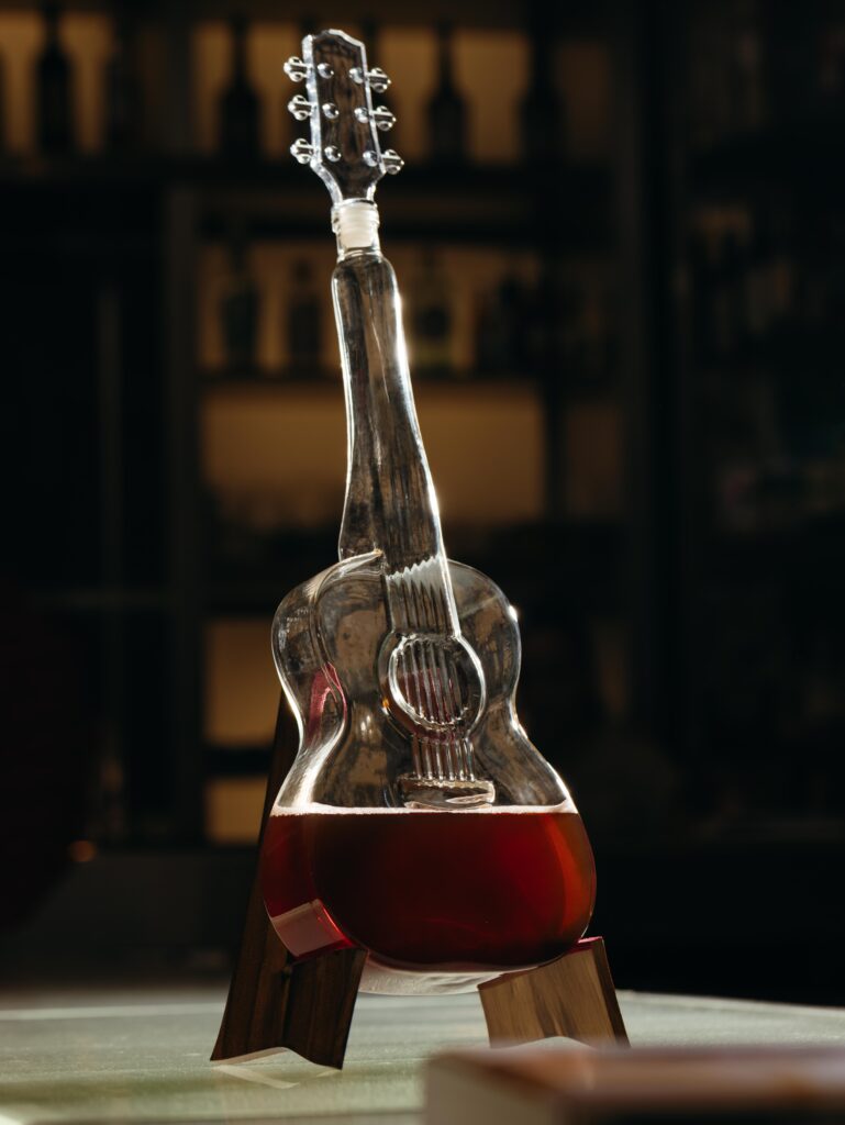 Au Royal Monceau, la récompense de la durée 35 Le Royal Monceau Raffles Paris Cocktails Le Bar Long @thetravelbuds 9