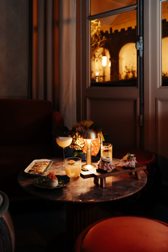 Sur la terrasse de l’Hôtel de la Marine, Mimosa déploie la Riviera à deux pas de la Concorde 33 Mimosa Cocktail Food 09