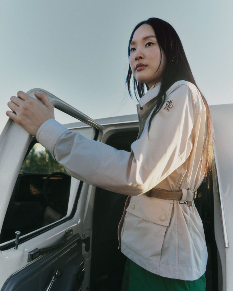 Moncler Grenoble, l’outdoor alpin sous le soleil de l’Arizona 31 Moncler Grenoble SS26 Campaign 4X5 00006