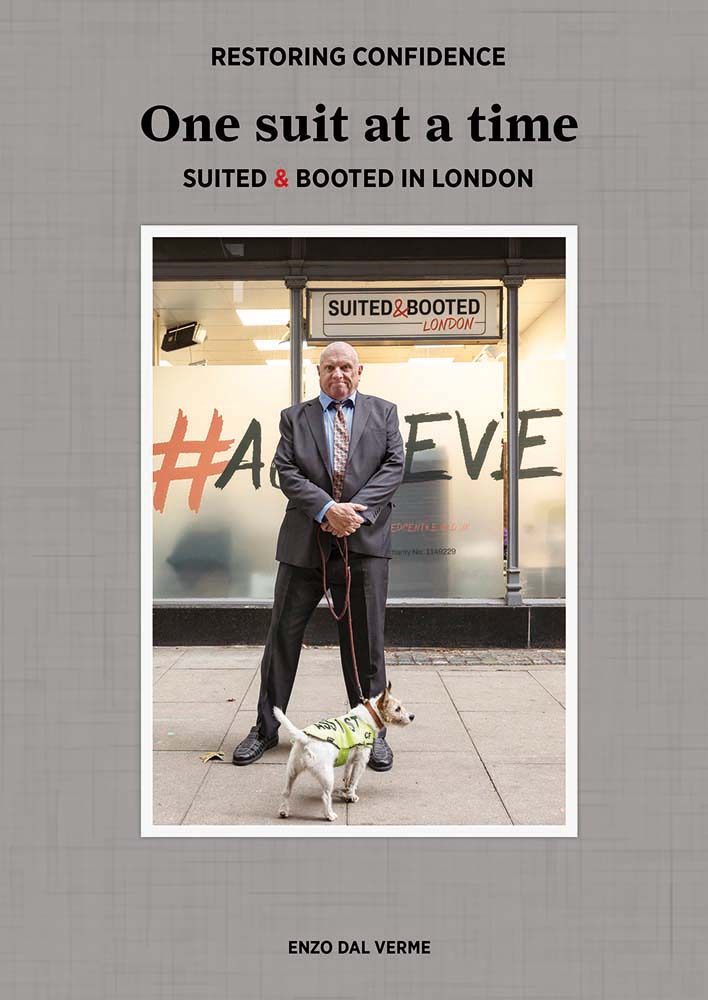 "One Suit at a Time" : quand un costume devient la plus précieuse des clés 25 One Suit at a Time Book cover