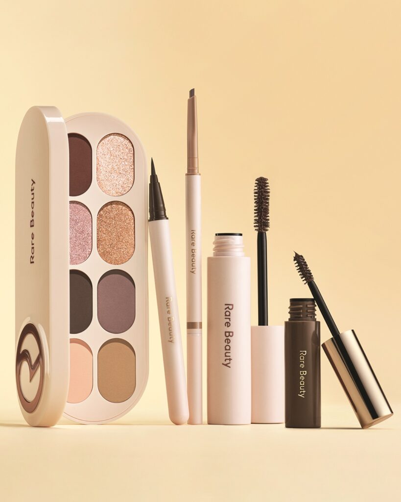 Rare Beauty, le regard en neutres essentiels 32 RARE BEAUTY Collection Eye Neutral lifestyle