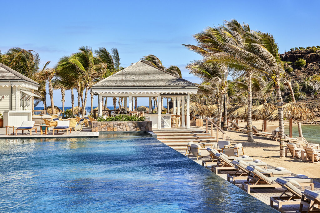 Rosewood Le Guanahani: Saint Barth that stands apart from the noise of the world 45 RWLGH experiences mainpool withbeachbar