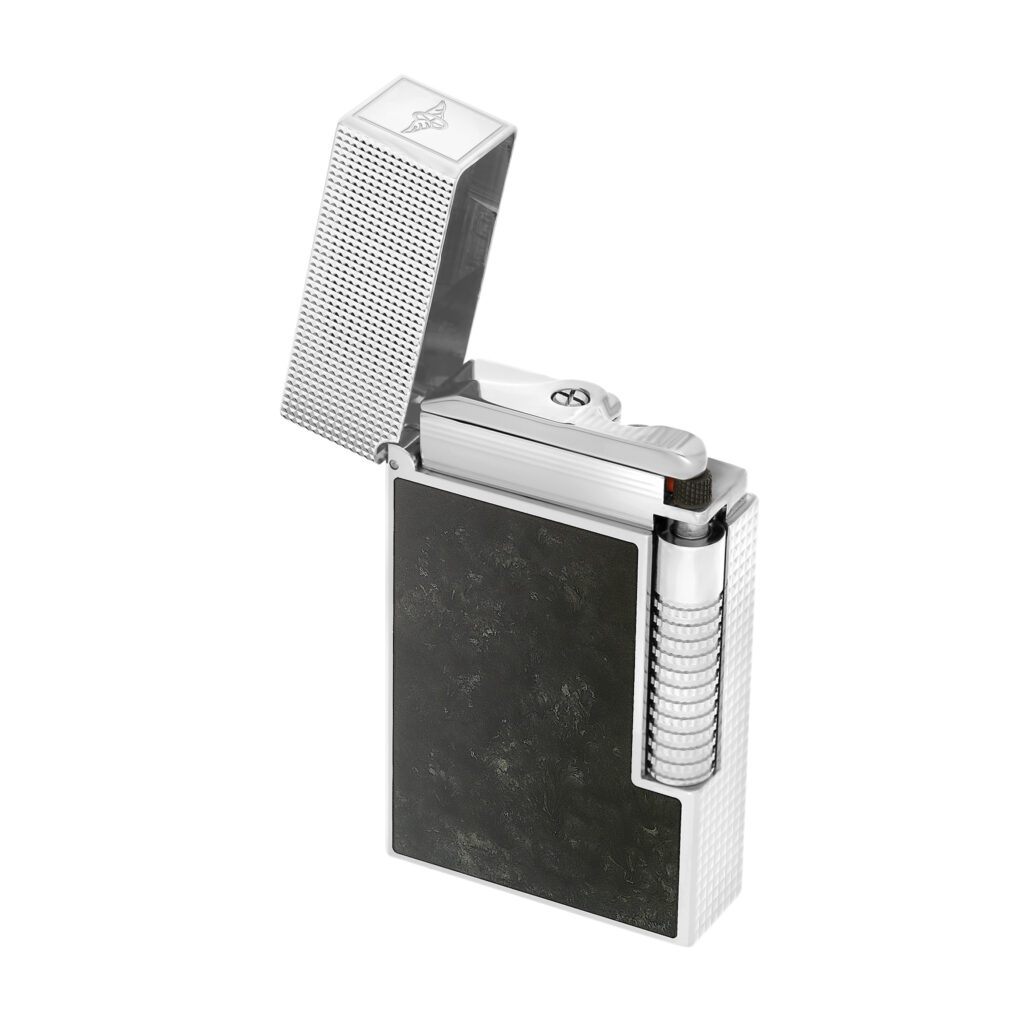 S.T. Dupont, la surface comme geste 43 S.T. DUPONT C23016CL 4