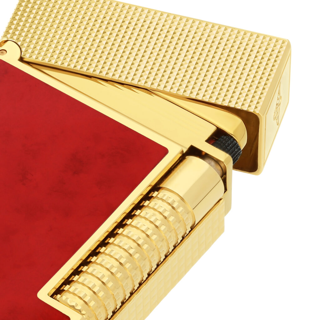 S.T. Dupont, la surface comme geste 46 S.T. DUPONT C23018CL 2