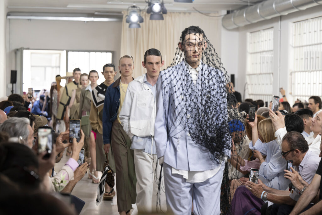 At Setchu, the Spring/Summer 2027 collection is woven like a fishing net 43 SETCHU SS27 ph GiovanniGiannoni Finale 1