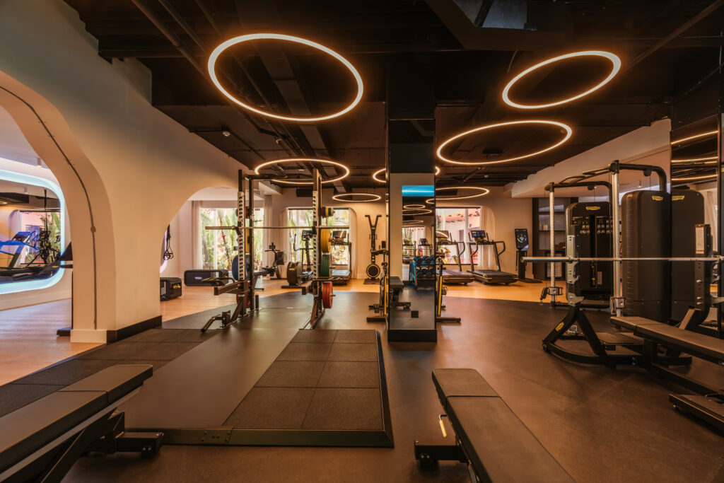 Ibiza: The Hotel as a Total Stage 37 TUIH Producto Gimnasio The Body Hub 4