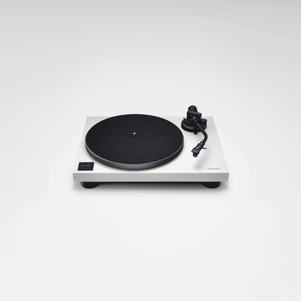 Space Mechanics: The Color Evolution of the Technics SL-40CBT Turntable 29 Technics SL 40CBT W AngledFront