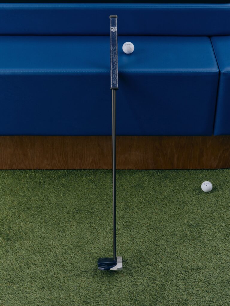 TAG Heuer Connected Calibre E5 × TaylorMade : la montre qui joue au golf avec vous 52 Web 2000px SBT8A86.BT6369 TAYLORMADE BT 05 FULLFRAME 2