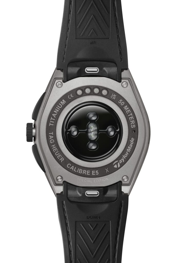 TAG Heuer Connected Calibre E5 × TaylorMade : la montre qui joue au golf avec vous 74 Web 2000px SBT8A86.EB0421 BACK