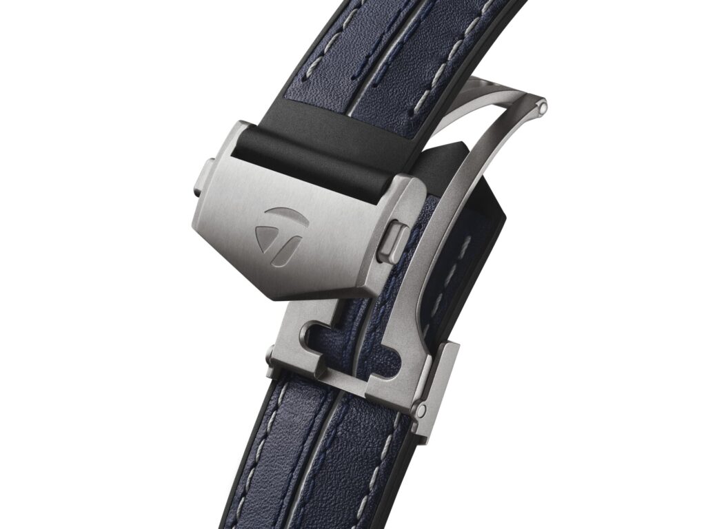 TAG Heuer Connected Calibre E5 × TaylorMade : la montre qui joue au golf avec vous 75 Web 2000px SBT8A86.EB0421 BUCKLE