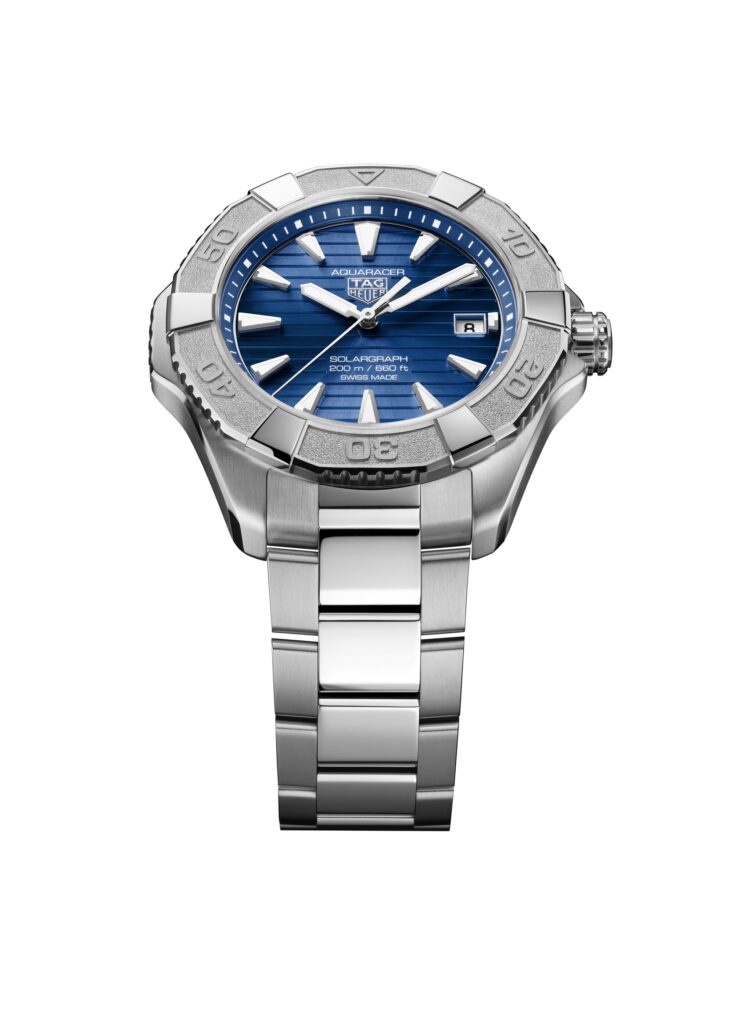 TAG Heuer Aquaracer, le solaire au service de l’aventure 151 Web 2000px WBP1117.BA0047 MUSHROOM FULLFRAME